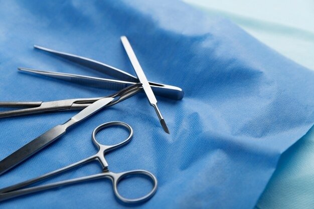 surgical instruments